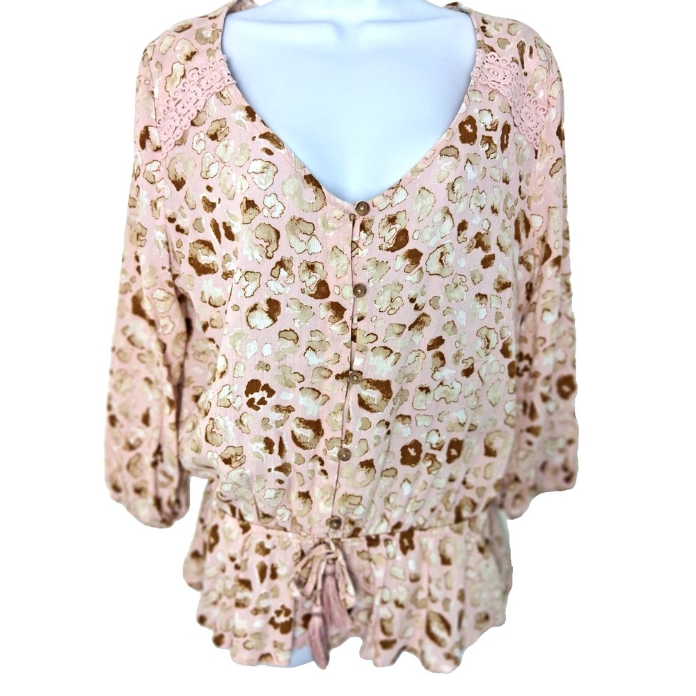 Geometric Print Button Front Blouse‎ Size Med Tassels Crochet Trim Cottage Core